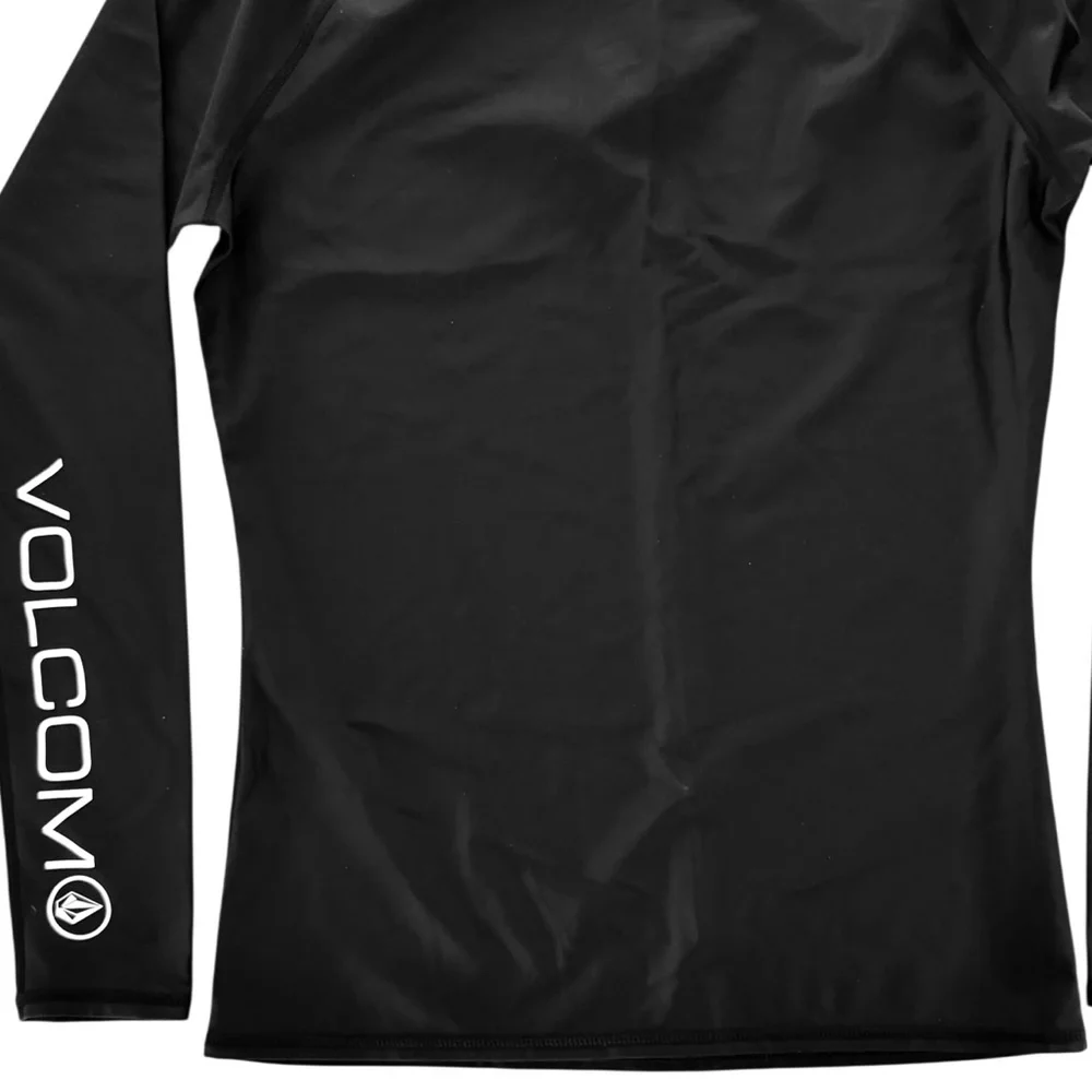 Volcom new without